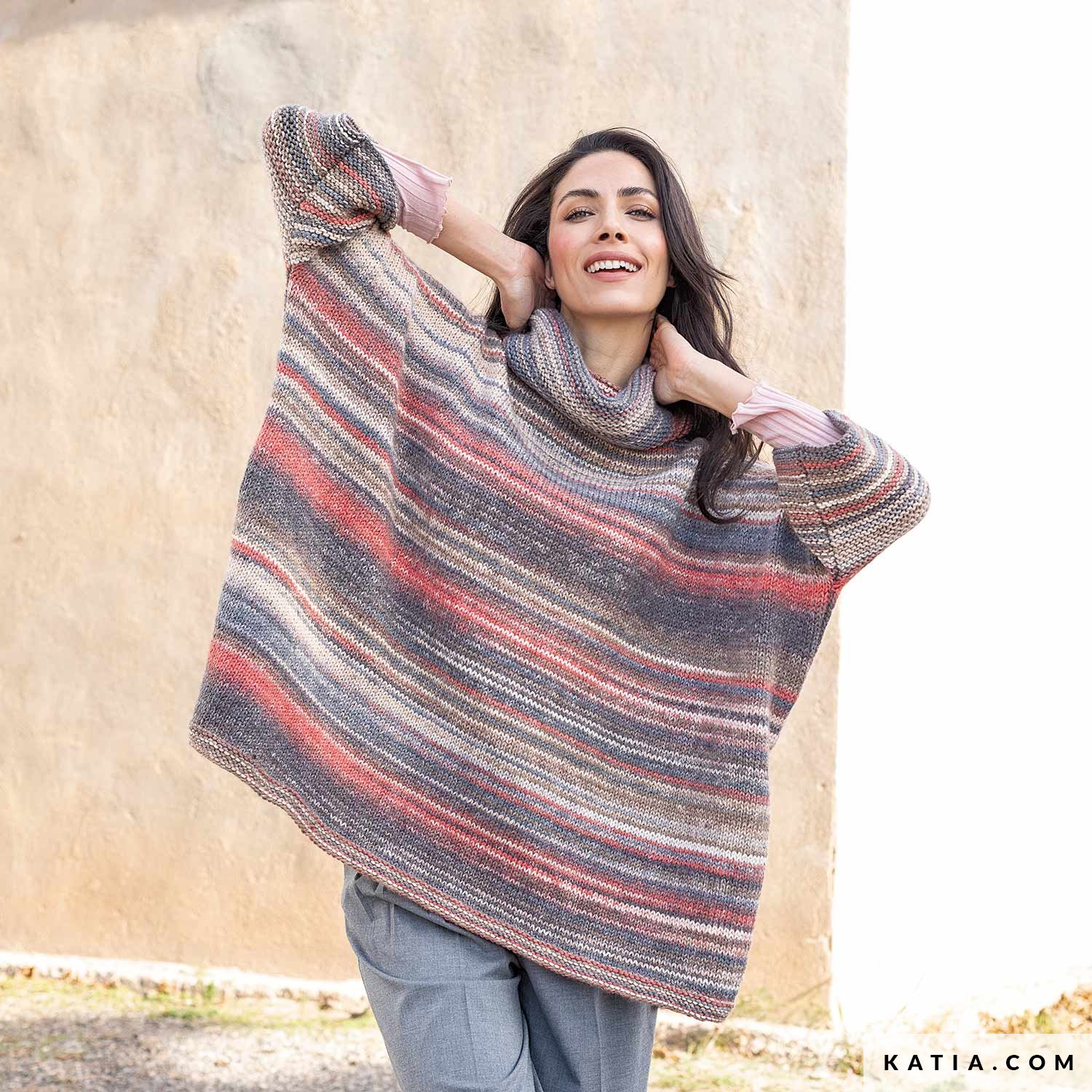 MAXI PONCHO MET MOUWEN MERINO ARAN SUNRISE